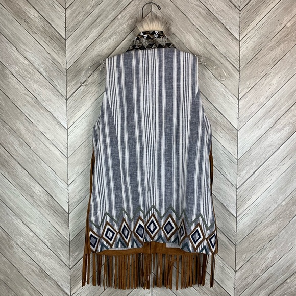 Fringe Suede faux fur & metallic bead collar vest Medium - Picture 6 of 10